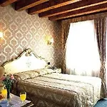 Gorizia A La Valigia 3* Benátky