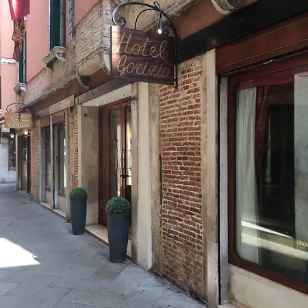 Отель Gorizia A La Valigia 3*